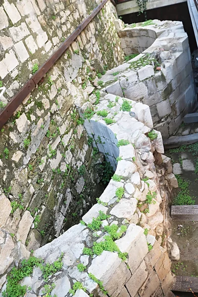 Byzantinischer Keller einer modernen Moschee in Limassol, Zypern — Stockfoto