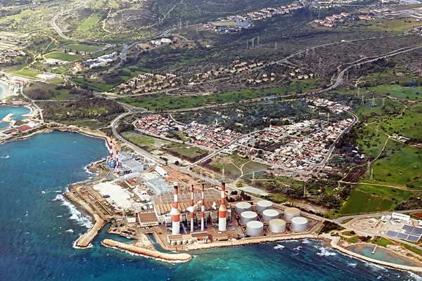 Electricity plant in Cyprus. View from the plane — Stock Photo, Image