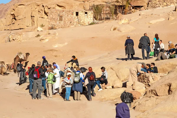 Sinai Egypt December 2010 Unidentified People Excursion Catherine Monastery — Stock Photo, Image
