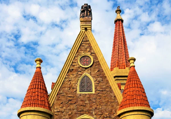 Torres Com Uma Cobertura Azulejos Castelo Meia Idade Sham — Fotografia de Stock