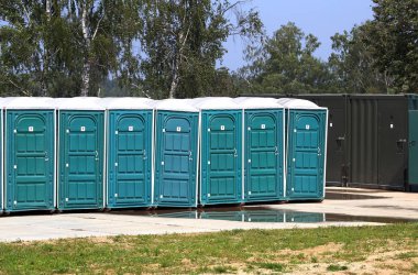 Plastik tuvalet outroor