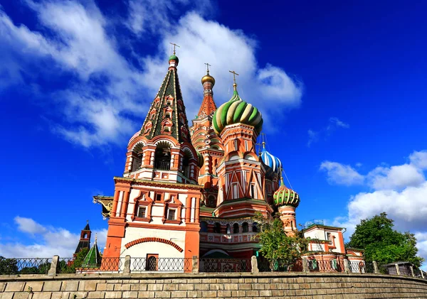 Cupole di San Cattedrale di Basilio a Mosca — Foto Stock
