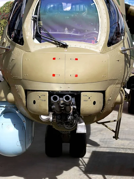 Cabin and armament of a combat helicopter