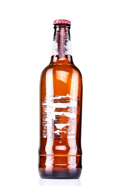 Bottiglia di birra con etichetta strappata — Foto Stock