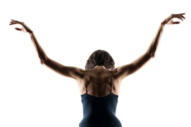 Modern balerin beyaz arka planda poz veriyor.