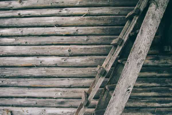 Dřevěná Stěna Dřevěným Žebříkem — Stock fotografie