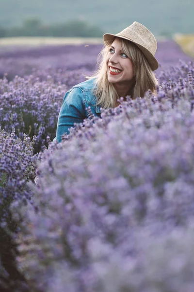 Fleuriste Cueillette Fleurs Plein Air — Photo