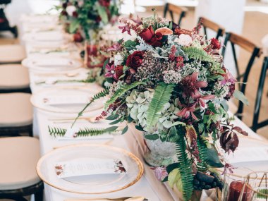 Düğün dekorasyon. Tablo düğünde ayarla. 