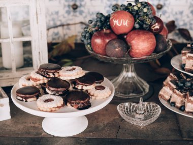 Düğün dekorasyon. Tablo düğünde ayarla. 