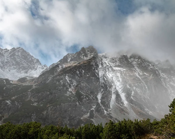 Blick Auf Die Berglandschaft — Stockfoto