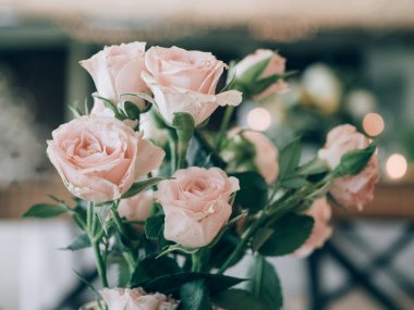 Düğün mekanında düğün dekorasyonu