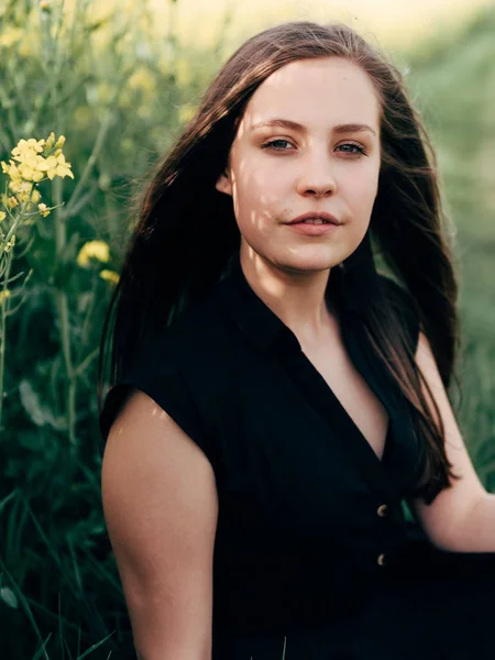 Summer Portrait Young Woman — Stock Photo, Image