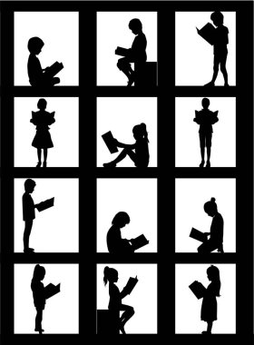 Elinde kitap olan insanların siluetleri..