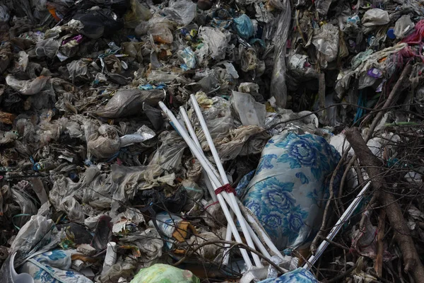 Gebirgsmüll Entarteter Abfall Abfälle Aus Städtischen Und Industriellen Gebieten Verursachen — Stockfoto