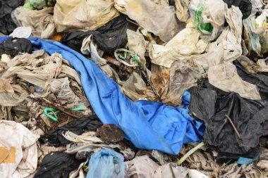 Eski bez atık ve zayıflatmak zor plastik atık yönetim alanında bir sorundur.
