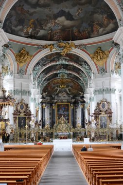 St. Gallen, İsviçre - 10 Temmuz 2014: Saint safra Abbey. Roma Katolik Katedrali, varlığı beri 719, 1983 yılından bu yana Unesco Dünya Mirası oldu.