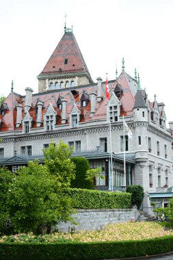 Lausanne sıksam, İsviçre-9 Temmuz 2014: Hotel Chateau D'Ouchy. Aslında bir lüks otele dönüştürülmüş olan eski bir ortaçağ kalesi.