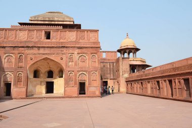 Agra, Hindistan - 1 Kasım 2015: Cihangir Sarayı. Agra Kalesi içinde UNESCO Dünya Miras Listesi.