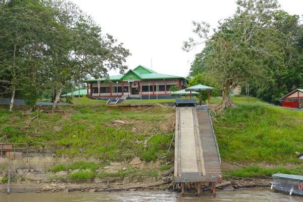 Iquitos Perú Octubre 2015 Escuela Guardacostas Del Perú Río Amazonas — Foto de Stock