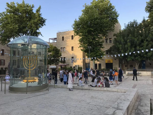 Jeruzalem Mei 2018 Golden Menorah Gelegen Joodse Wijk Oude Stad — Stockfoto