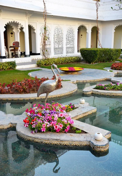 Udaipur India Enero 2017 Taj Lake Palace Hotel Pool Una —  Fotos de Stock