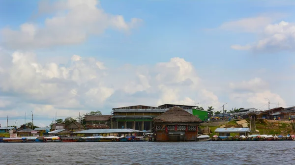 Iquitos Perú Octubre 2015 Edificios Zona Iquitos Selva Peruana Construido — Foto de Stock