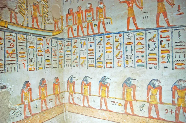 Иероглифы Внутри Гробница Рамсеса Долина Царей — стоковое фото