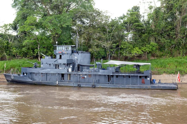 Iquitos Peru Outubro 2015 Navio Marinha Peru Canhão Ancorado Rio — Fotografia de Stock