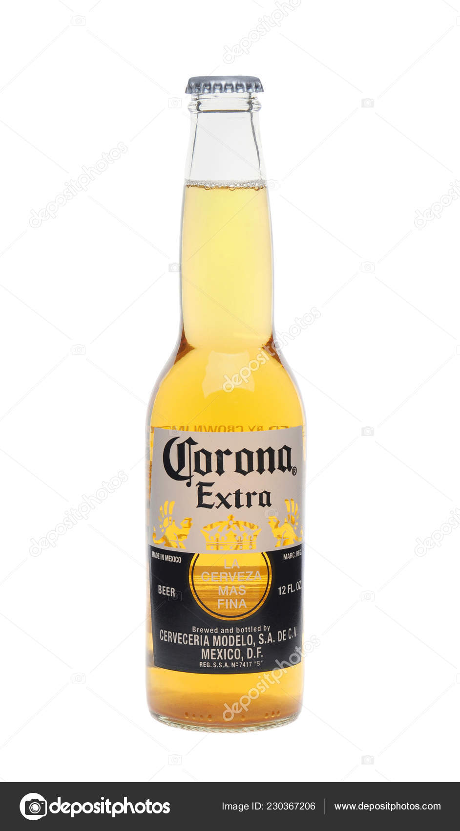 コロナ エキストラ ビールの オンス ボトルのアーバイン カリフォルニア 2013 コロナ アンハイザー ブッシュ —  ストック編集用写真©scukrov#230367206
