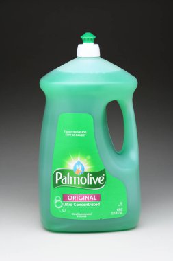 Irvine, Ca - 21 Ocak 2013: A 90 ons şişe Palmolive özgün çanak sıvı. Colgate-Palmolive ile satış aşarak $15 milyar 200'den fazla ülkede şirketidir.