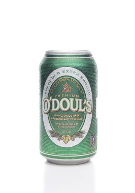 Irvine, California - 22 Ocak 2017: Odouls Malt içecek olabilir. Alkolsüz bira Anheuser-Busch tarafından üretilen.