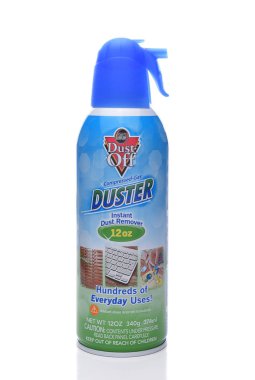 Irvine, Ca - 8 Kasım 2017: Tıbbi gaz Duster sıkıştırılmış. Konserve hava ürün elektronik ve genel ev temizlik için idealdir.