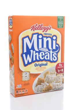 Irvine, California - 10 Temmuz 2017: Kelloggs Mini-buğday buzlu. Rendelenmiş buğday tahıl bir tatlı şekerli krema ile kaplanır.