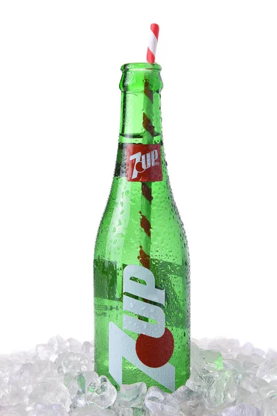 Irvine Marzo 2018 Una Botella Vidrio Refresco Con Sabor Limón —  Fotos de Stock