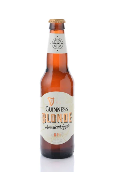 Ірвайн Каліфорнія Січня 2015 Одну Пляшку Гіннеса Блондинка Американський Lager — стокове фото