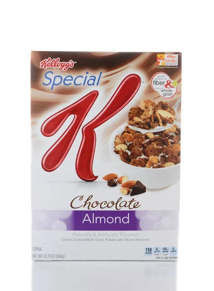 Irvine June 2015 Box Special Chocolate Almond Cereal Special Cereals — Stock Photo, Image