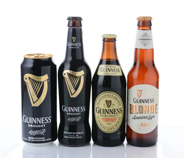 Irvine Enero 2015 Cuatro Botellas Cerveza Guinness Brewing Company Guinness —  Fotos de Stock