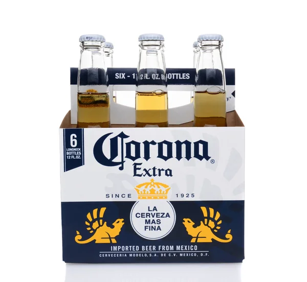 Irvine Maggio 2014 Confezione Corona Extra Beer Vista Laterale Corona — Foto Stock