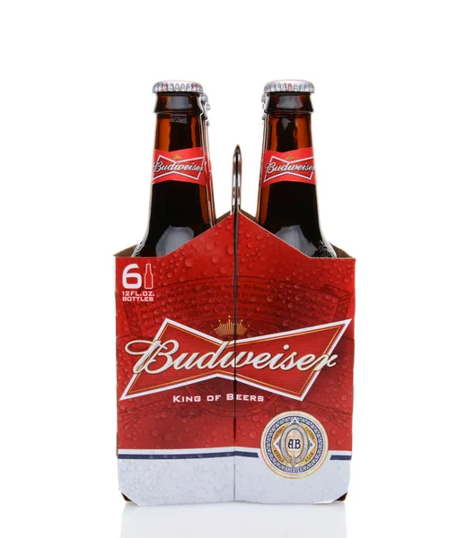 Irvine Maj 2014 Pack Budweiser Ändprojektion Infördes 1876 Adolphus Busch — Stockfoto