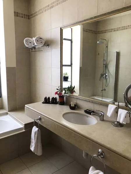 Tiberias Izrael Maja 2018 Szkoci Gości Hotel Łazienka Szesnaście Zrekonstruowany — Zdjęcie stockowe