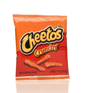 Bir paket cips peynir aromalı puf Mısır snack, Frito üzerinden