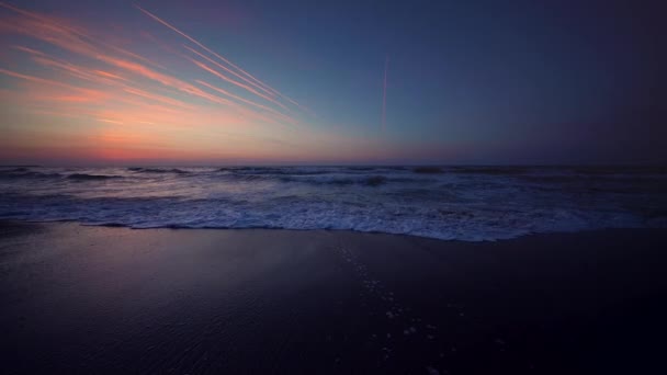 Hermoso Amanecer Sobre Agua Mar Video — Vídeos de Stock