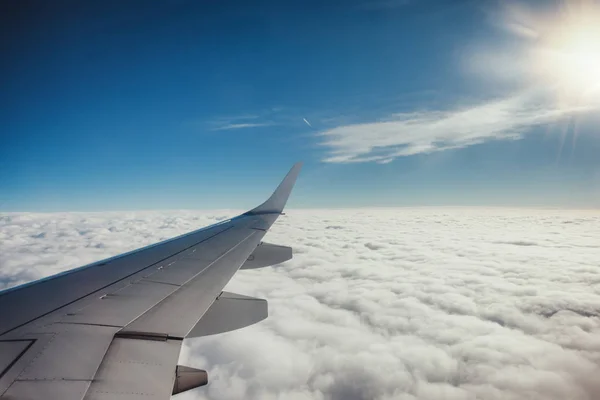 Volando Sobre Las Nubes Vista Aérea Desde Avión — Foto de Stock