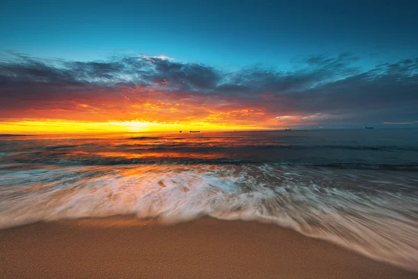 Cargo Ship Sea Water Rays Setting Sun Sunrise Beach — Stock Photo, Image