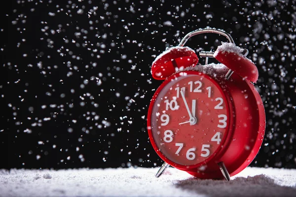 Kerstmis Achtergrond Van Alarm Clock Sneeuw — Stockfoto