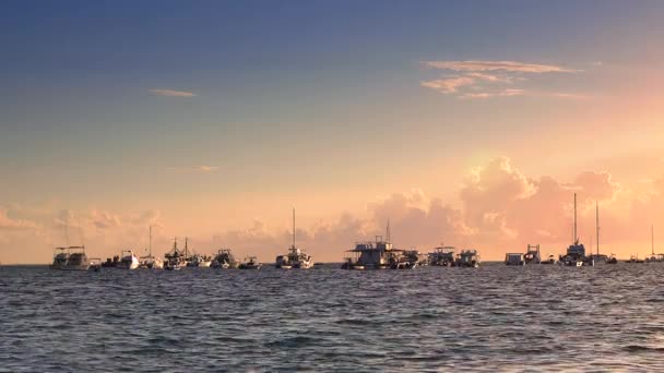 Meer Und Yachten Goldener Sonnenaufgang Über Dem Atlantik — Stockvideo