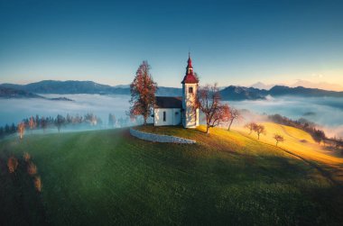 Aziz Tomas Kilisesi, Slovenya havadan görünümü.