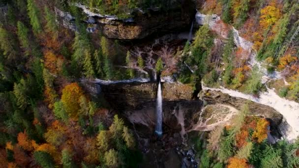 Waterval Meren Herfstbos Nationaal Park Plitvice Kroatië Uitzicht Drone Vanuit — Stockvideo