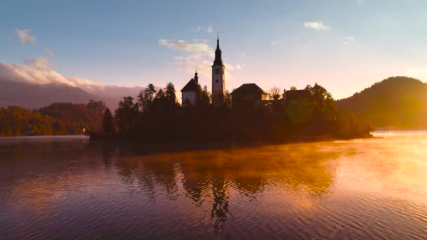 Lago Bled Sloveni Vista Aérea Espectacular Puesta Del Sol Sobre — Vídeos de Stock