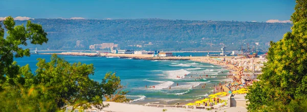 Varna Bulgaria Paesaggio Urbano Vista Aerea Estiva Verso Spiaggia Gente — Foto Stock